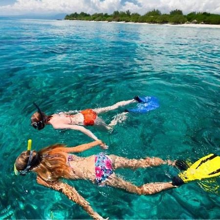 Hotel And Dive Center Roatan Yacht Club French Harbour Exterior foto