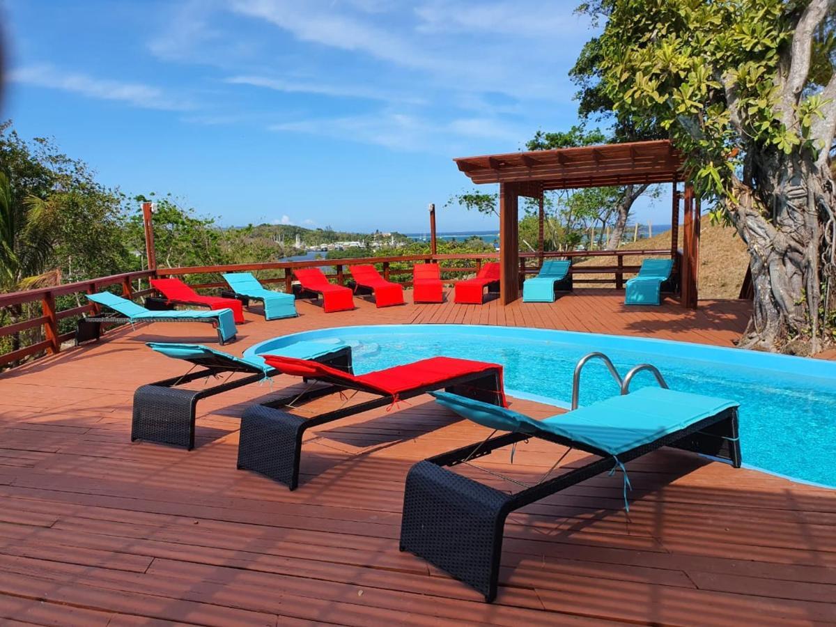 Hotel And Dive Center Roatan Yacht Club French Harbour Exterior foto